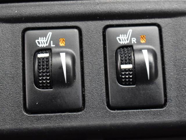 Used 2017 Toyota Camry XSE w/ Moonroof Package FWD image 22