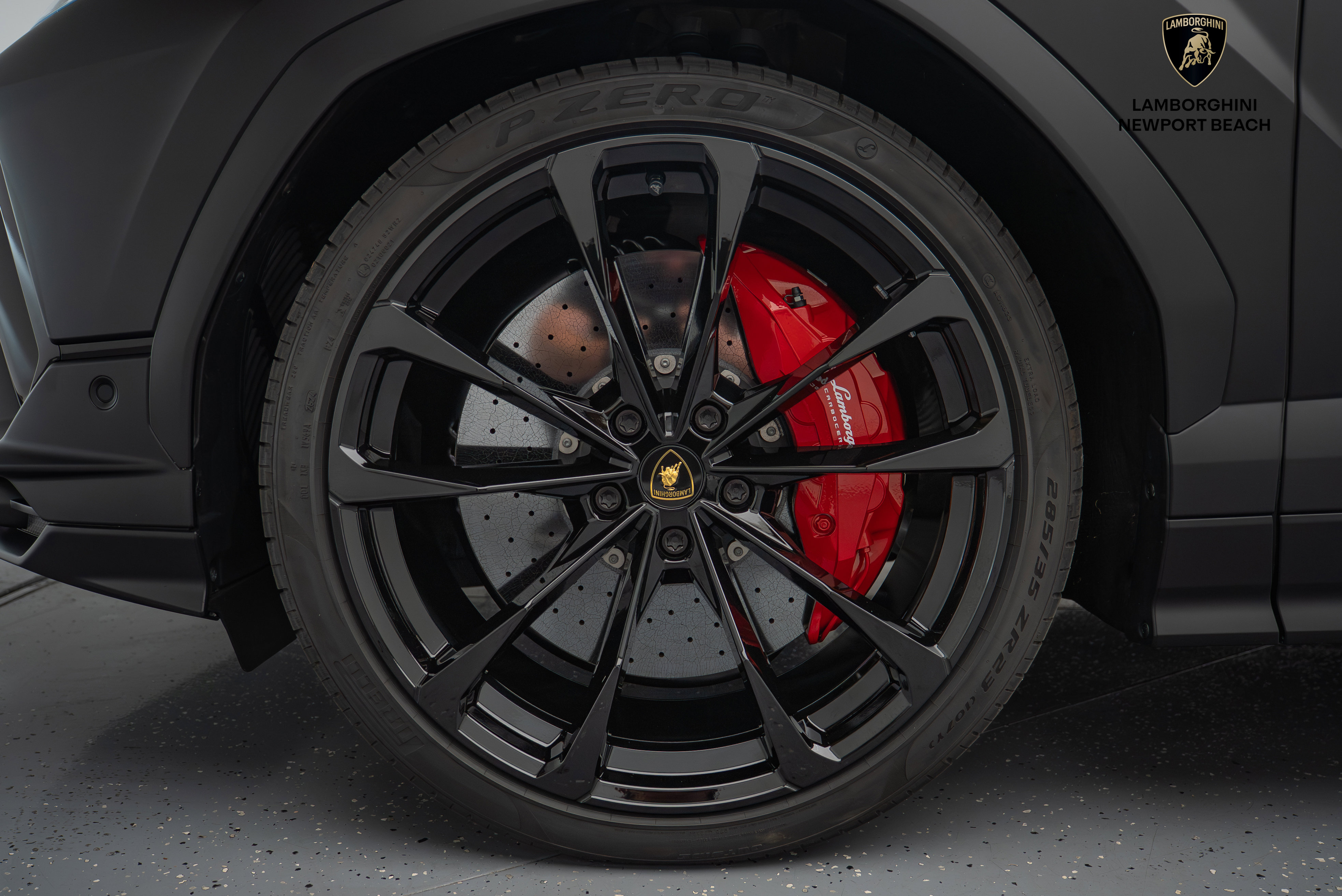 Used 2024 Lamborghini Urus S image 40