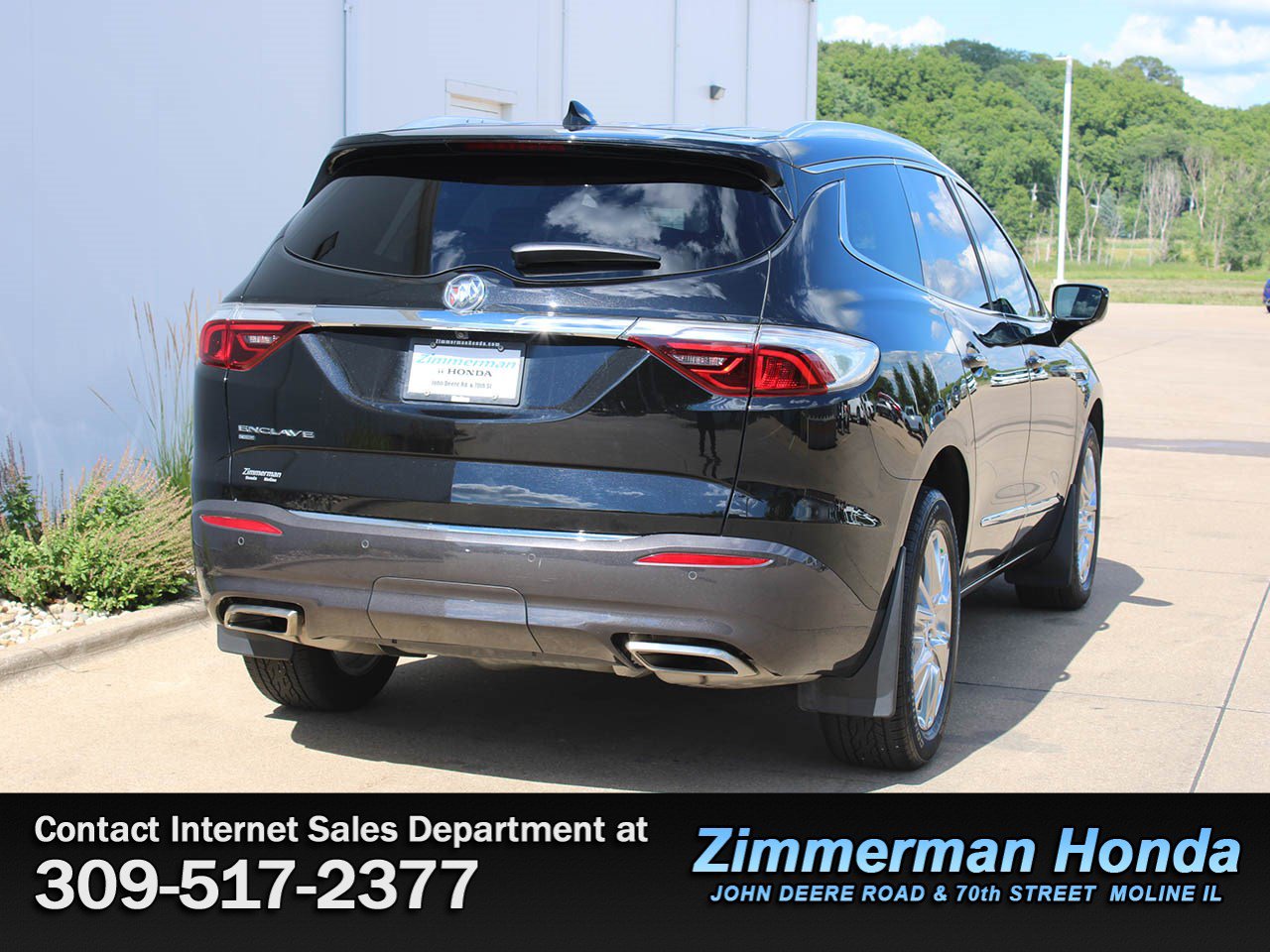 Used 2023 Buick Enclave Essence w/ Experience Buick Package AWD/4WD image 2