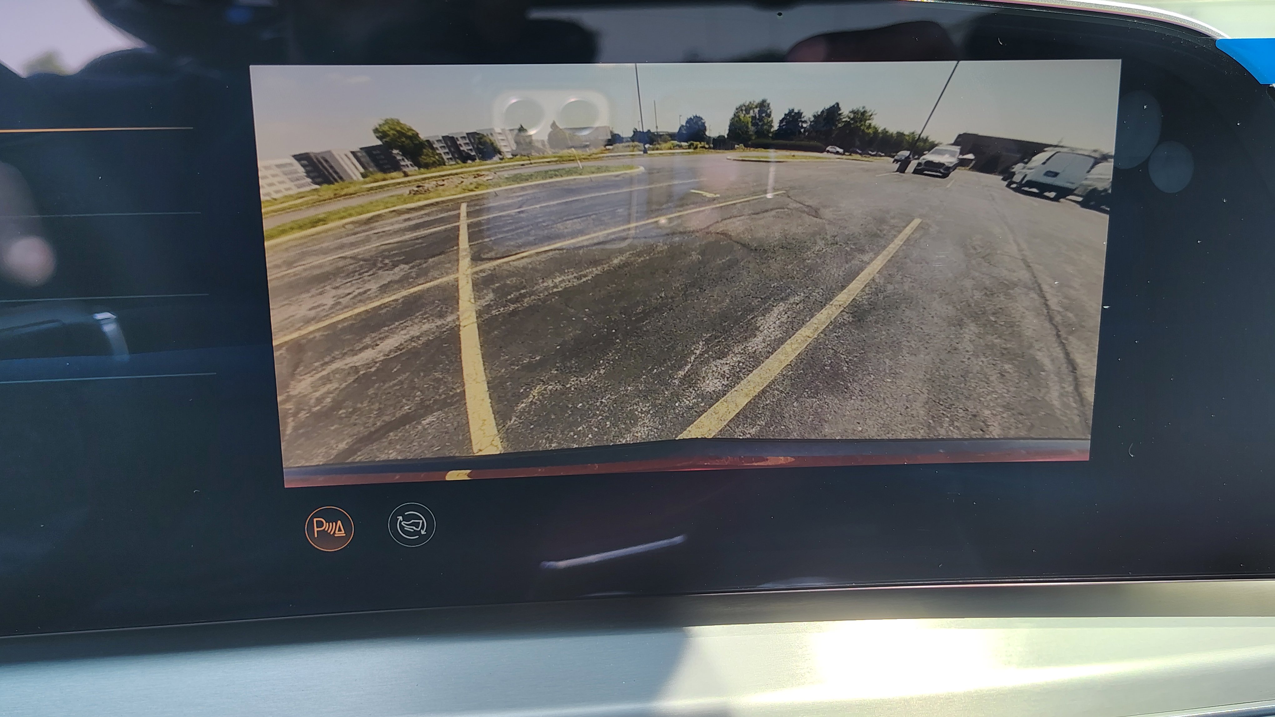 New 2025 Cadillac Lyriq Sport image 25