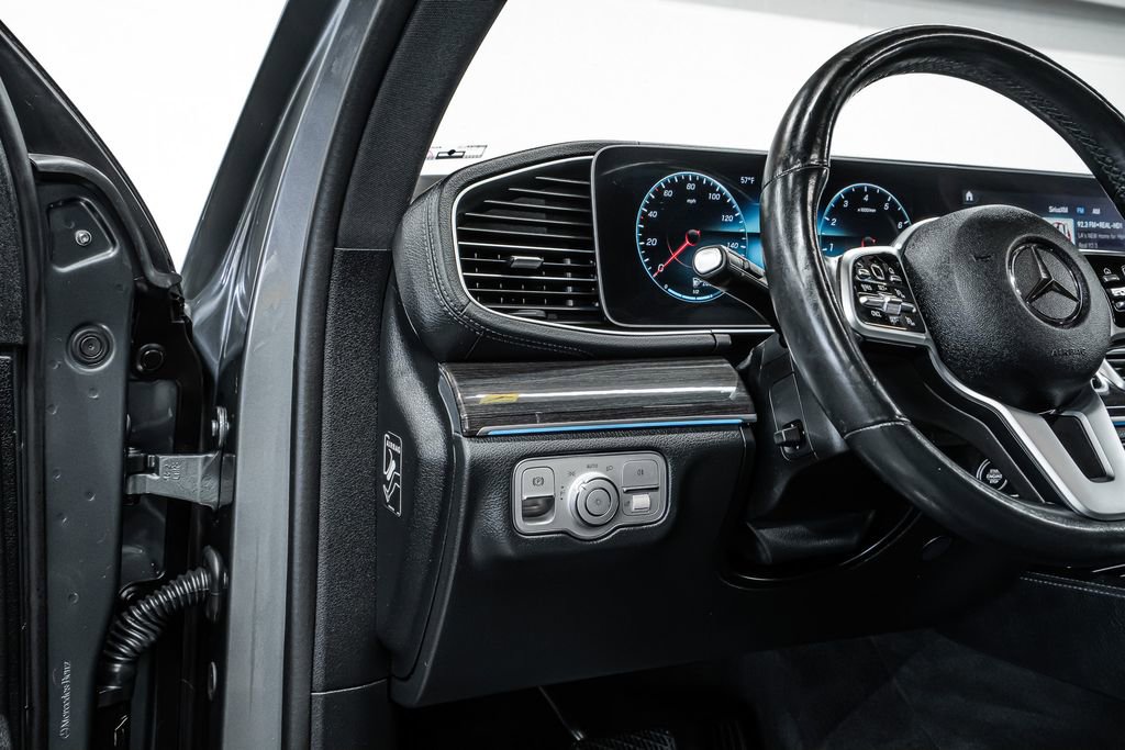 Used 2020 Mercedes-Benz GLS 450 4MATIC image 13