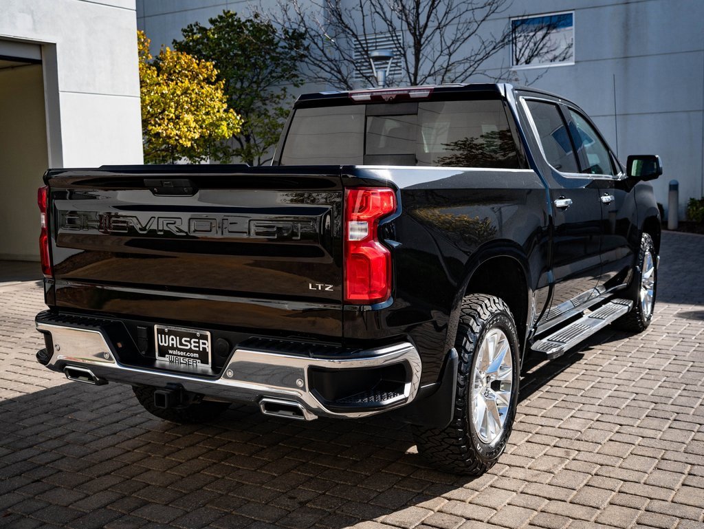 Used 2020 Chevrolet Silverado 1500 LTZ w/ LTZ Premium Package image 7