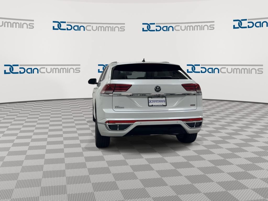 Used 2022 Volkswagen Atlas Cross Sport SEL R-Line AWD/4WD image 7