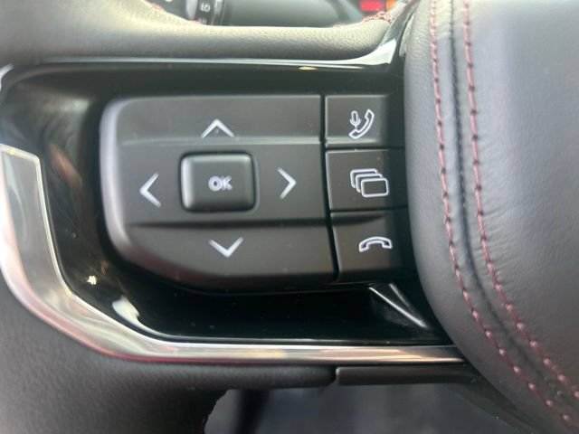 Used 2024 Jeep Wagoneer Limited AWD/4WD image 25