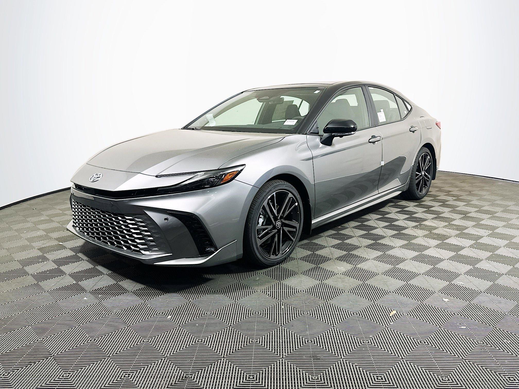 New 2026 Toyota Camry XSE FWD image 4