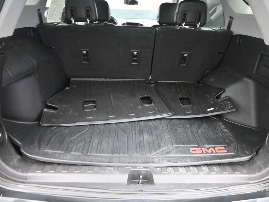 Used 2018 GMC Terrain SLT w/ Preferred Package image 9