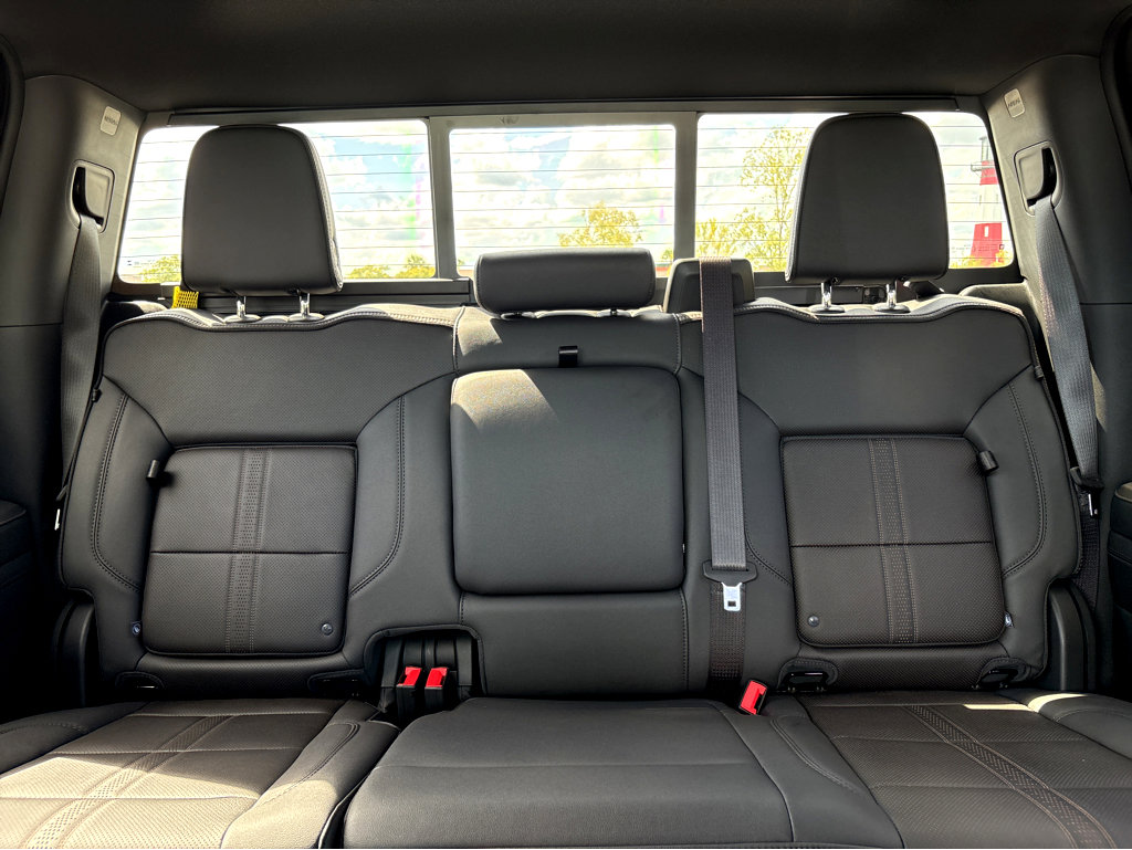 New 2024 Chevrolet Silverado 3500 High Country w/ Technology Package image 6