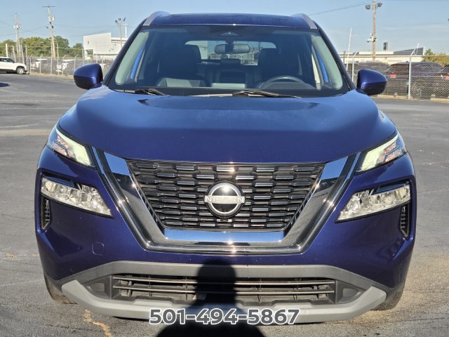 Used 2023 Nissan Rogue SV w/ SV Premium B Package FWD image 8