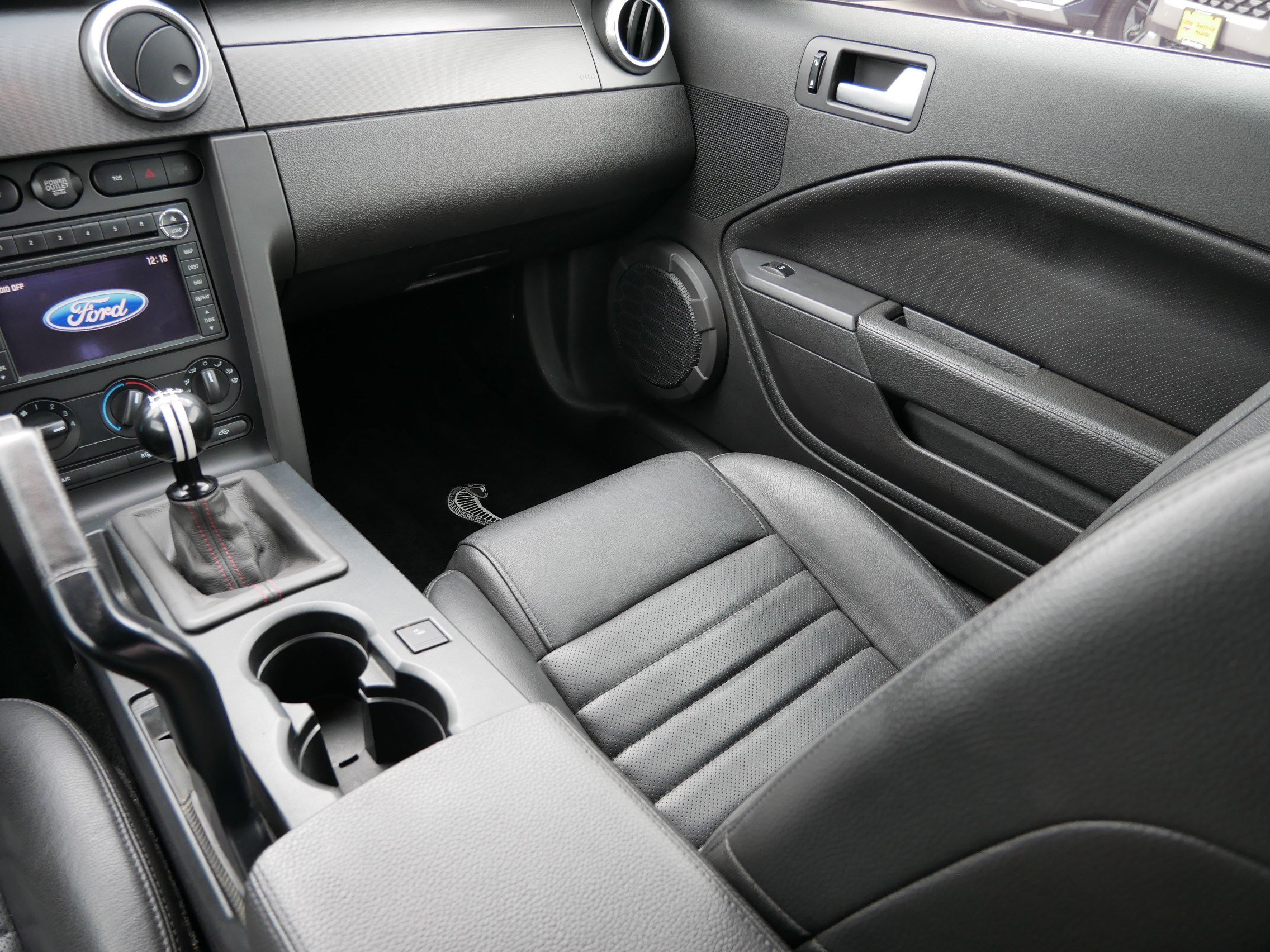 Used 2008 Ford Mustang Shelby GT500 image 11