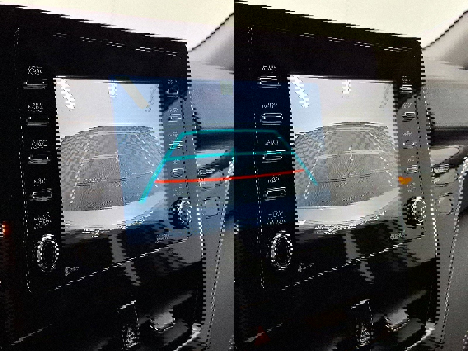 Certified 2024 Toyota Camry SE FWD image 15