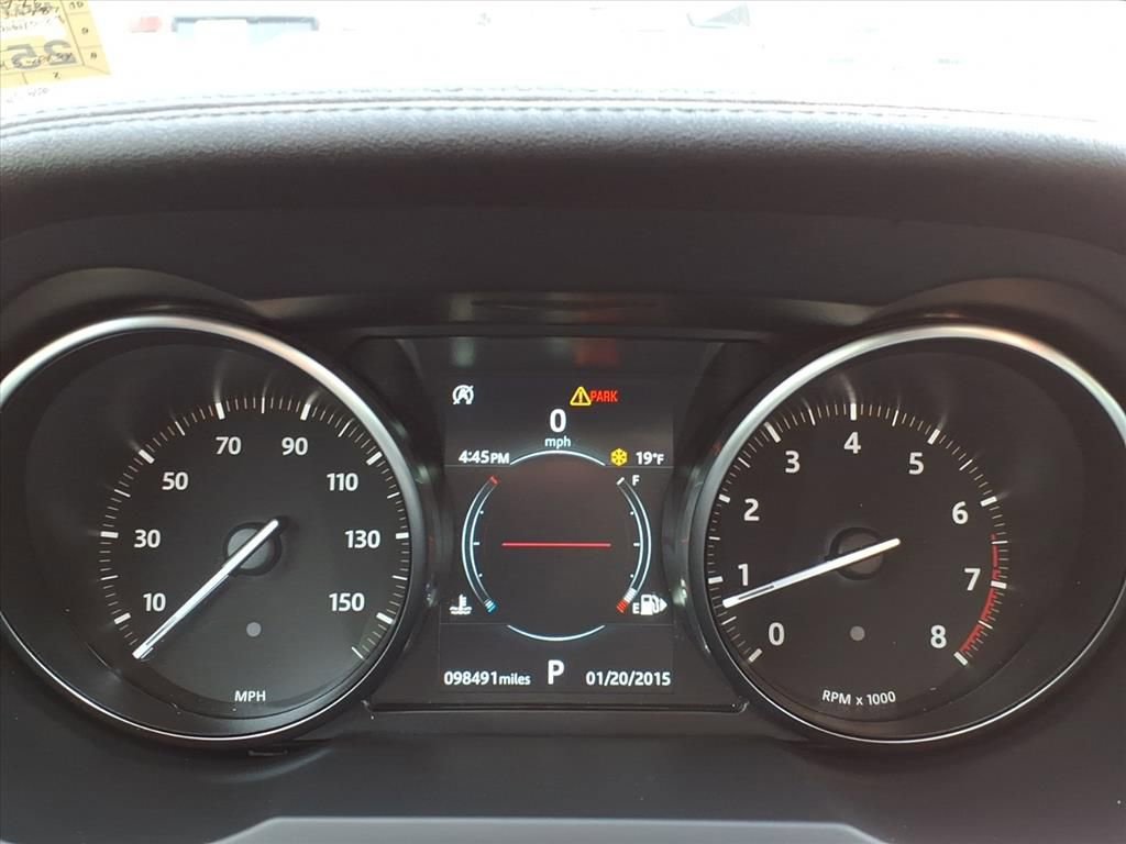 Used 2019 Land Rover Range Rover Evoque SE image 26