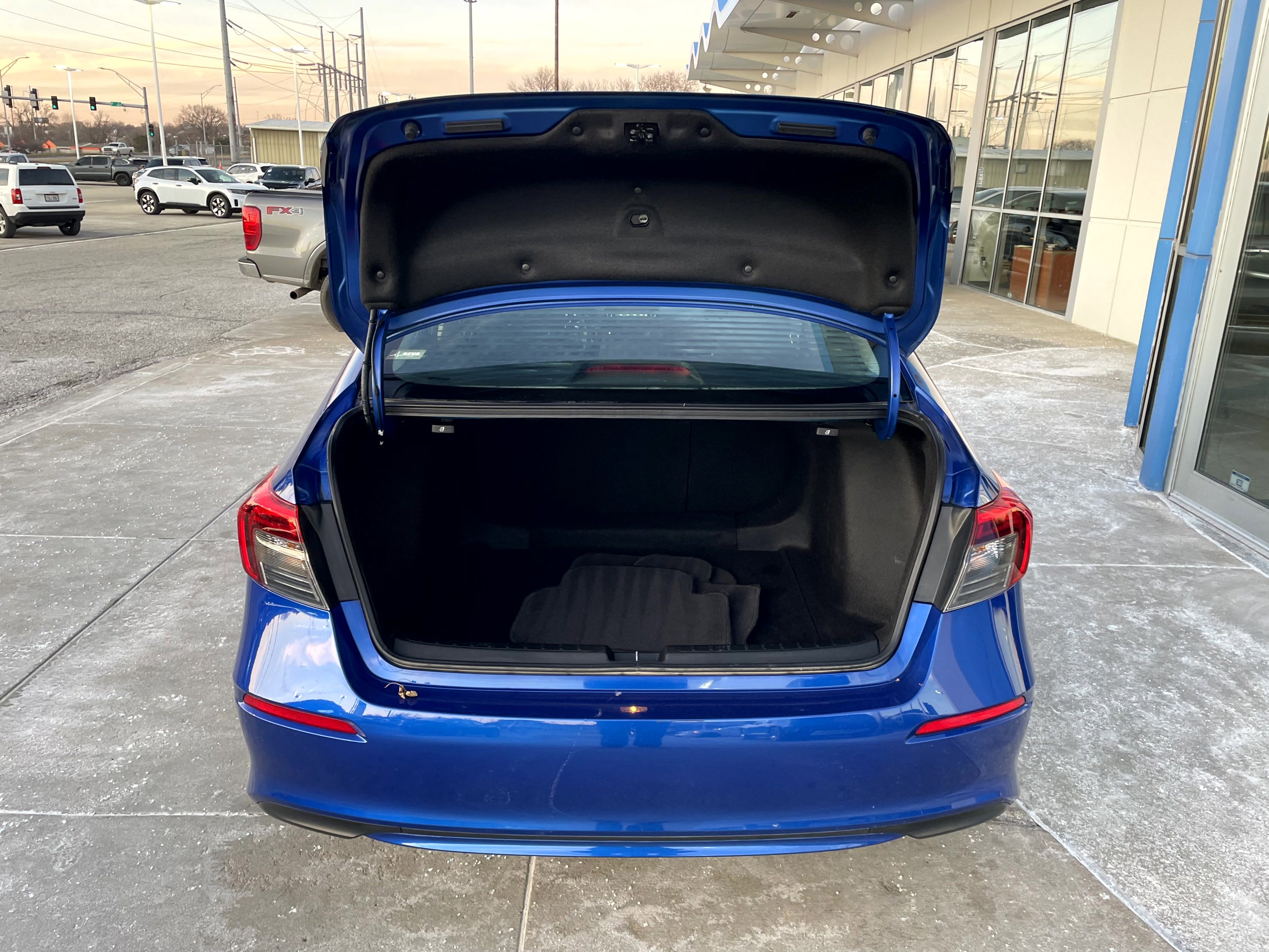 Used 2023 Honda Civic EX image 8