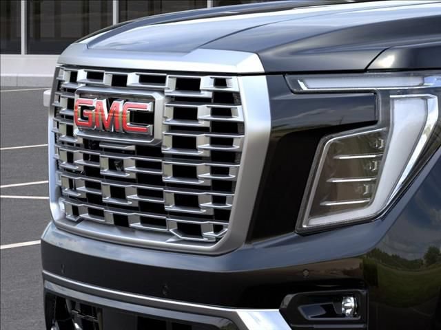 New 2026 GMC Yukon Denali w/ Sun & Power Step Package AWD/4WD image 13