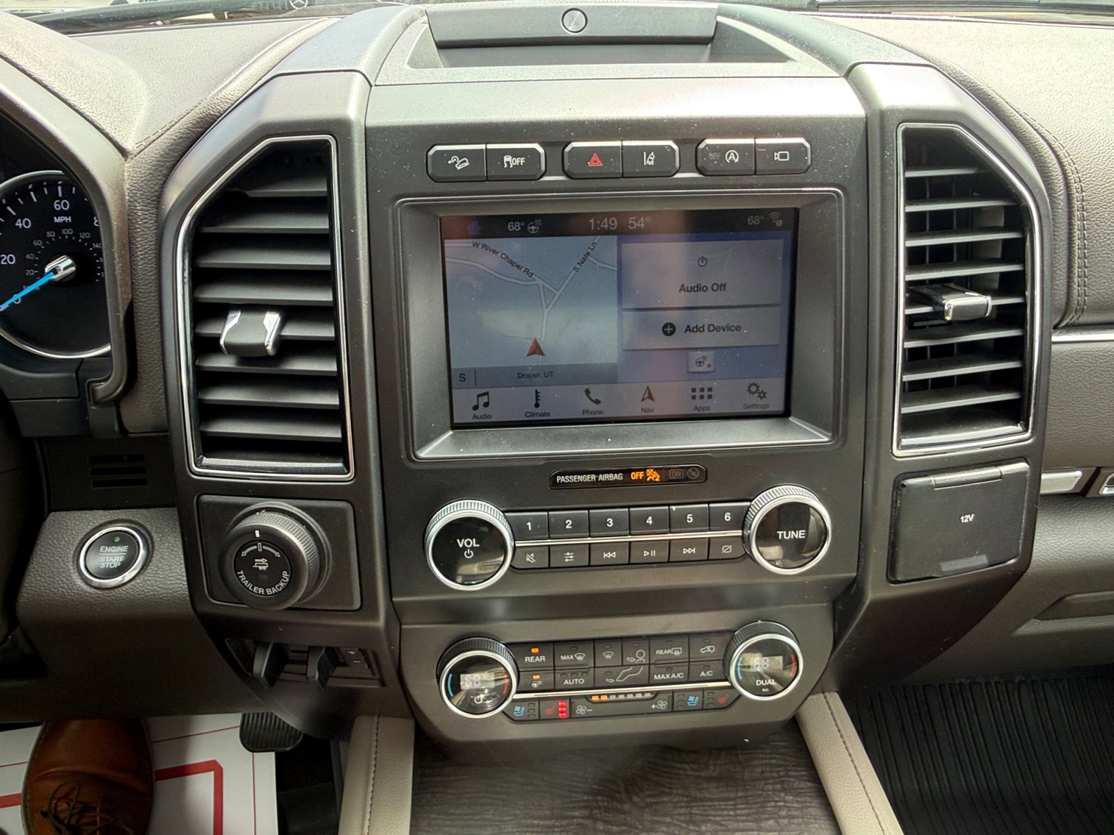 Used 2019 Ford Expedition Limited w/ Equipment Group 302A image 12
