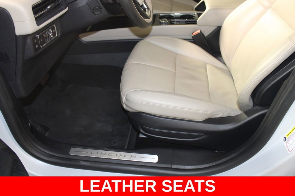 Used 2025 Lincoln Corsair Grand Touring w/ Equipment Group 301A AWD/4WD image 10