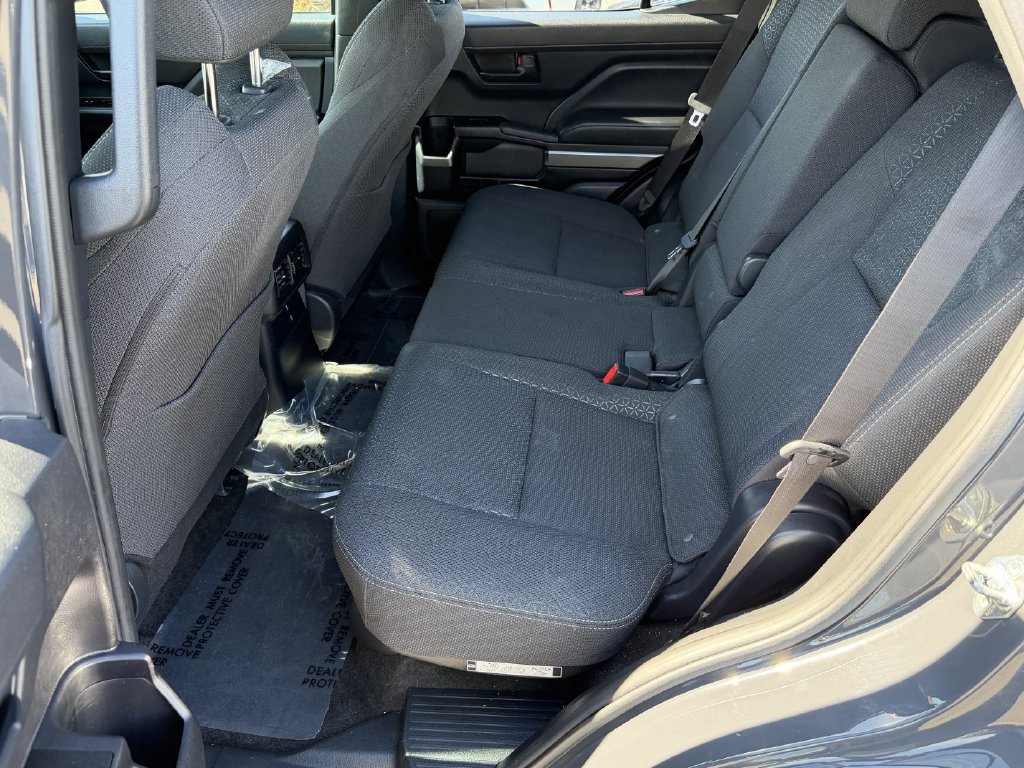 Certified 2025 Toyota 4Runner SR5 AWD/4WD image 6