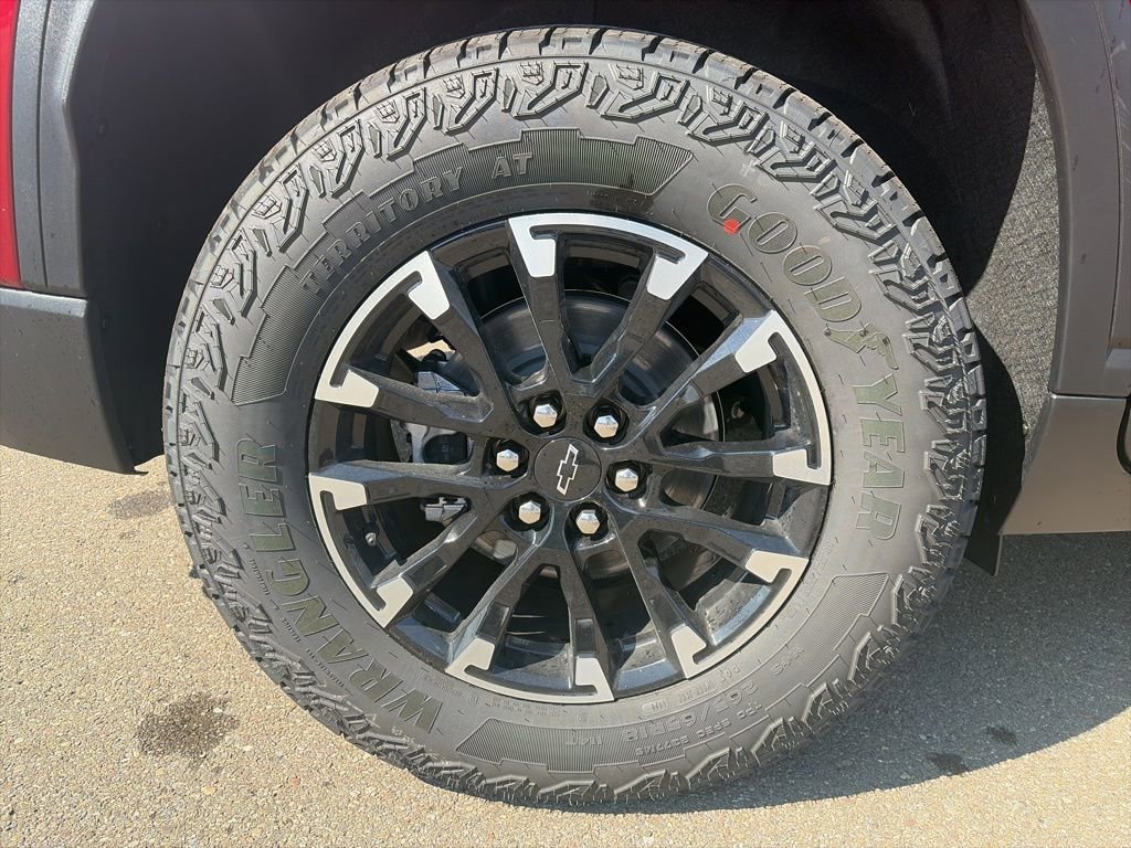 New 2026 Chevrolet Traverse Z71 AWD/4WD image 9