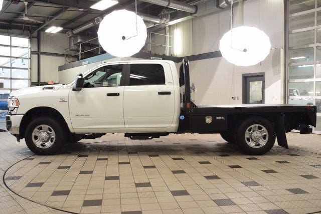 Used 2024 RAM 3500 SLT w/ Quick Order Package 2YG SLT AWD/4WD image 3