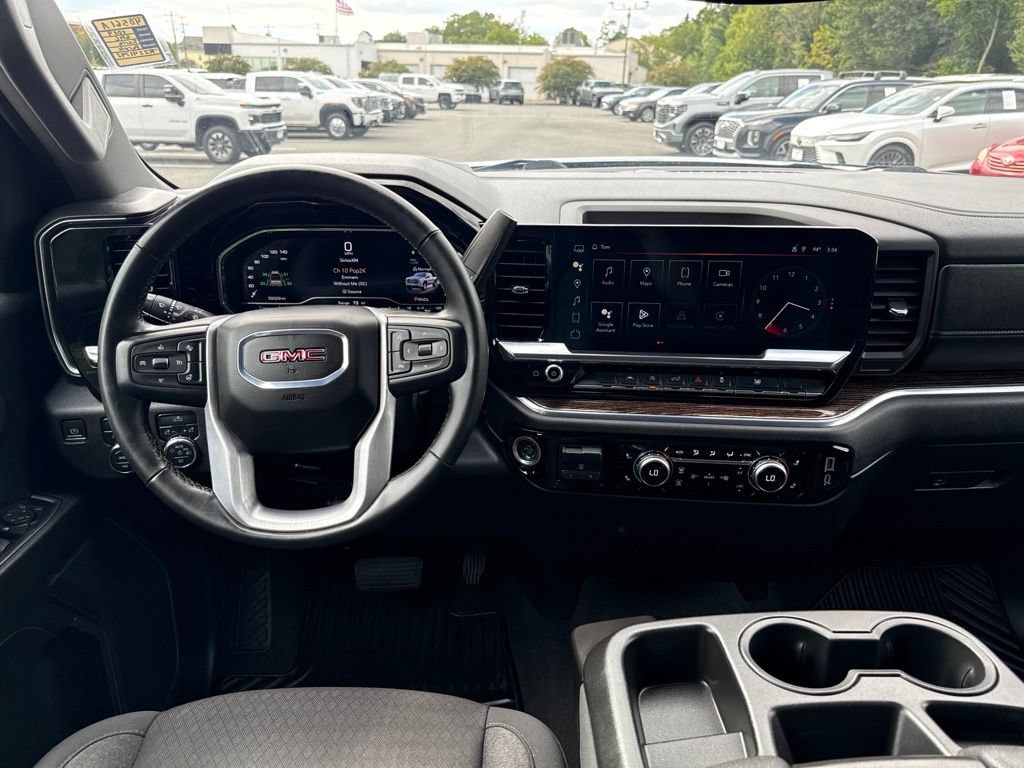 Used 2024 GMC Sierra 1500 Elevation AWD/4WD image 16