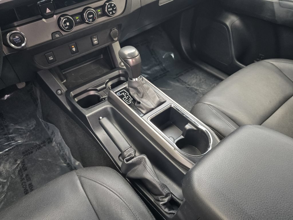 Used 2017 Toyota Tacoma TRD Sport RWD image 19