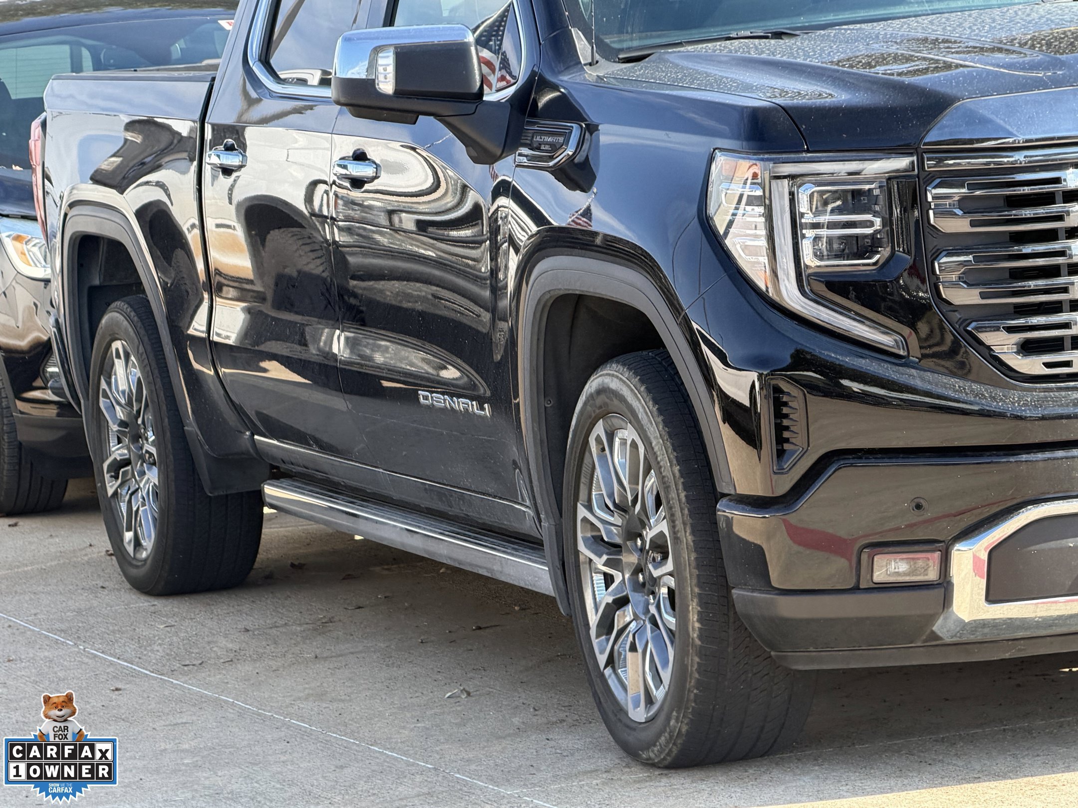 Used 2024 GMC Sierra 1500 Denali Ultimate AWD/4WD image 3