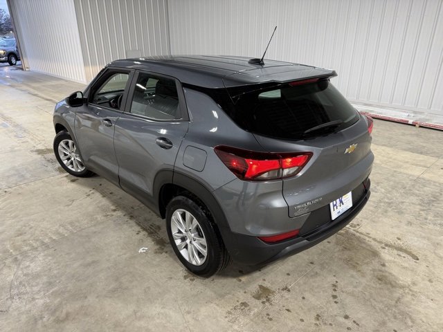Used 2022 Chevrolet TrailBlazer LS image 35