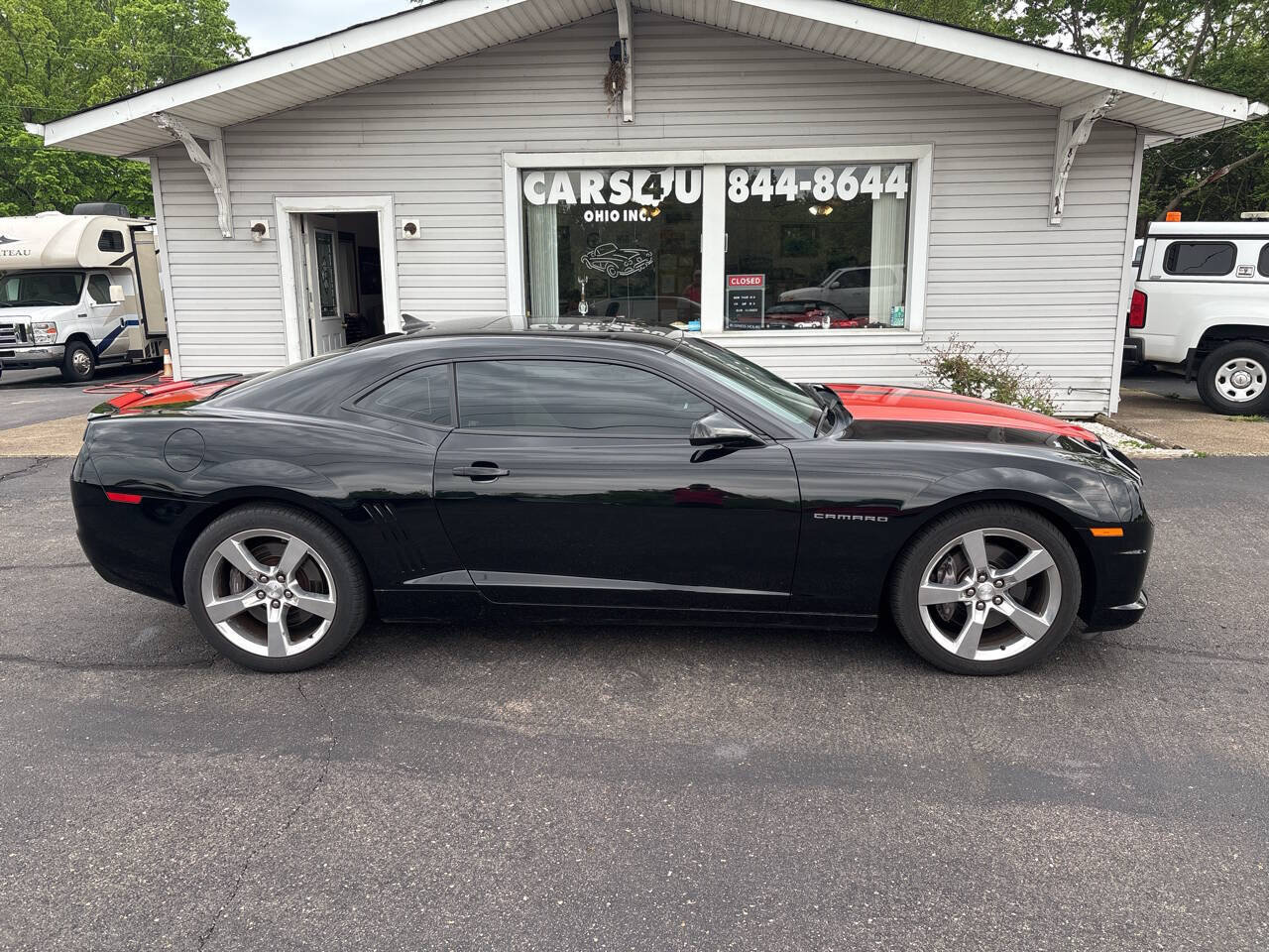Used 2011 Chevrolet Camaro SS w/ RS Package RWD image 2