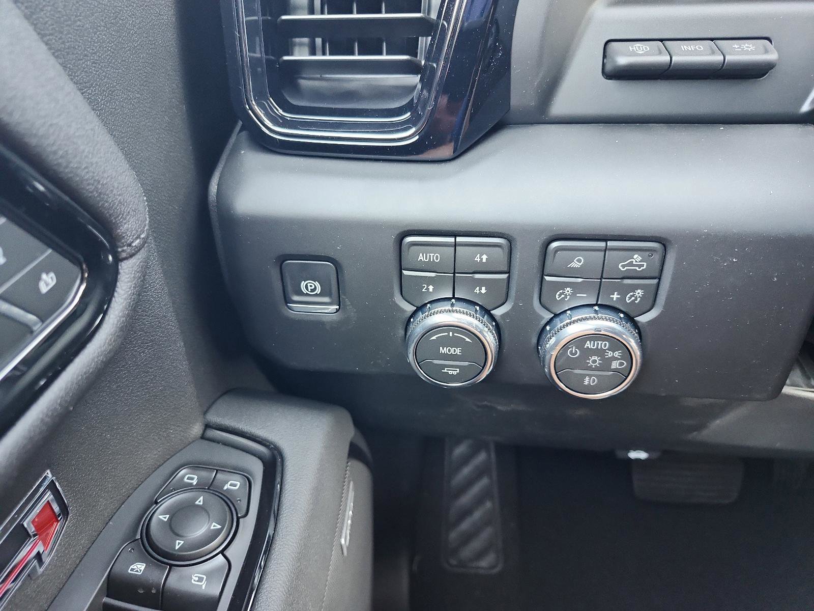 New 2026 GMC Sierra 1500 AT4 w/ AT4 Premium Package image 21
