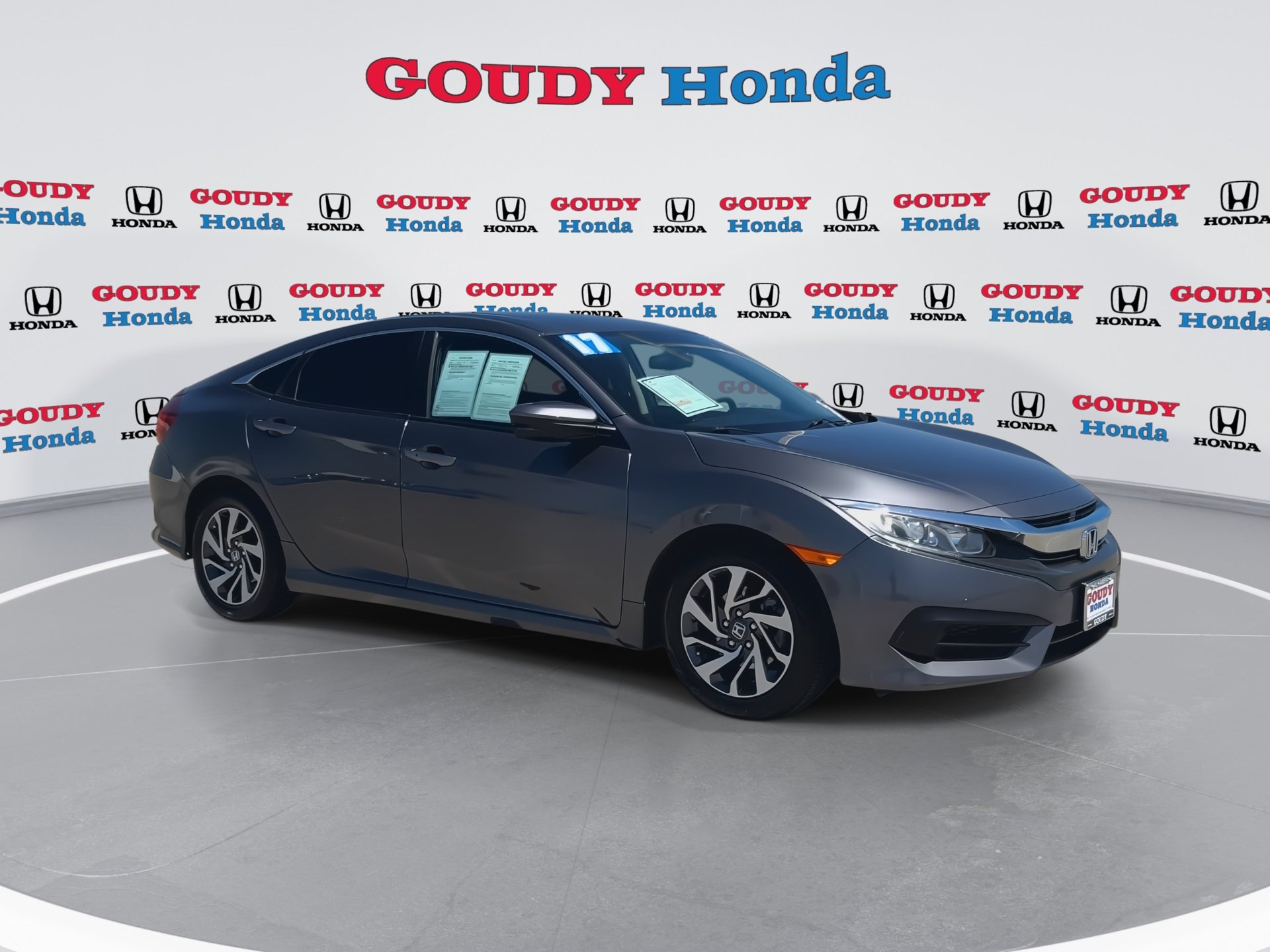 Used 2017 Honda Civic EX image 2