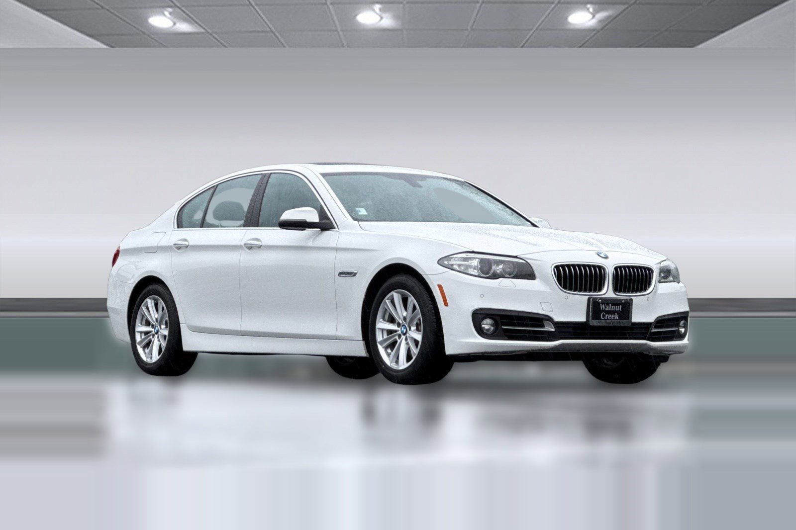 Used 2015 BMW 528i Sedan image 6