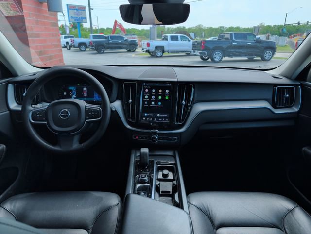 Used 2023 Volvo XC60 B5 Core AWD/4WD image 17