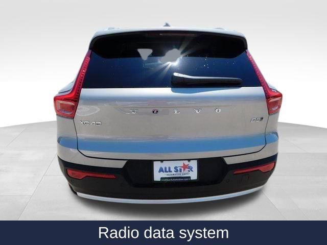 New 2025 Volvo XC40 B5 Ultra w/ Protection Package image 6