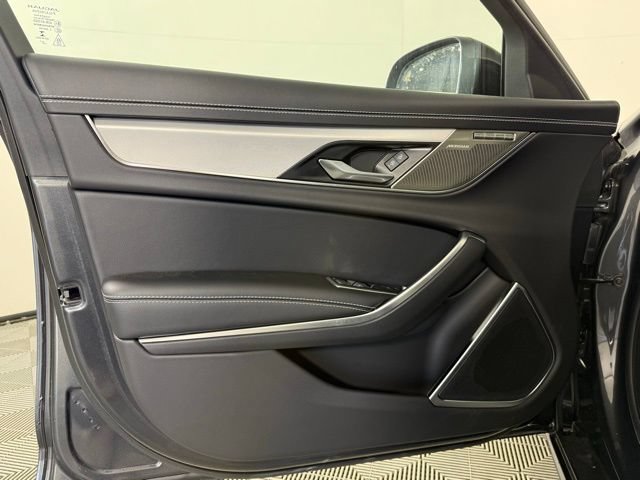 New 2024 Jaguar XF R-Dynamic SE AWD/4WD image 26