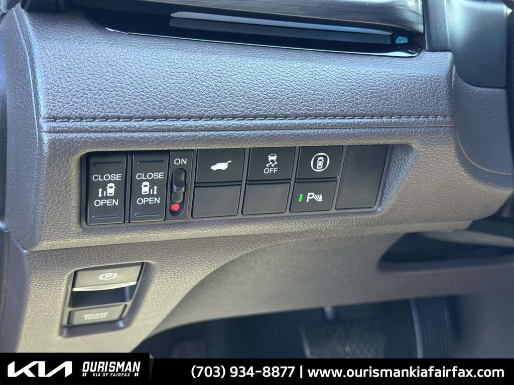 Used 2021 Honda Odyssey Elite image 24