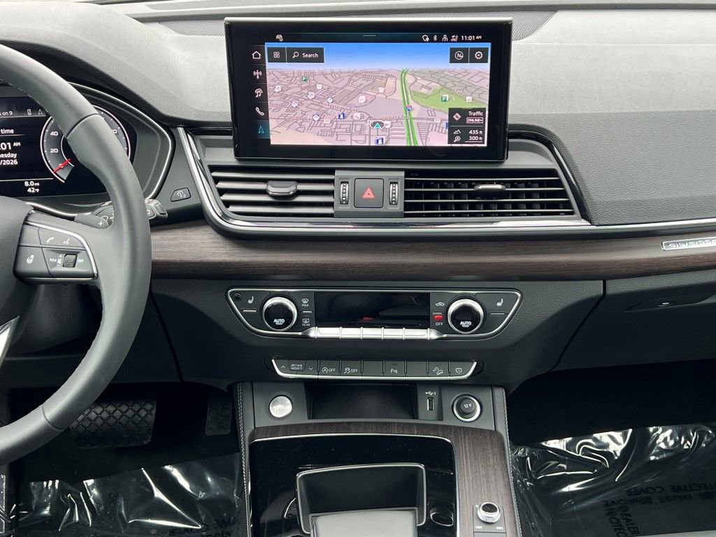 Certified 2025 Audi Q5 2.0T Premium Plus w/ Premium Plus Package image 22