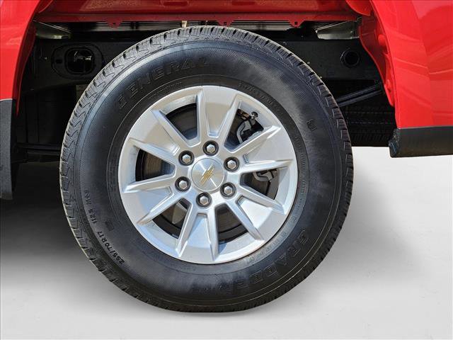 New 2024 Chevrolet Silverado 1500 LT w/ Convenience Package II image 10