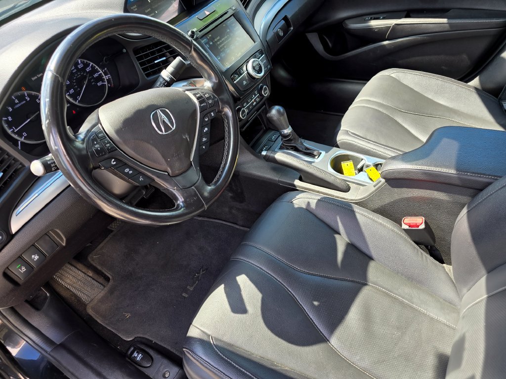 Used 2020 Acura ILX w/ Premium Package FWD image 20