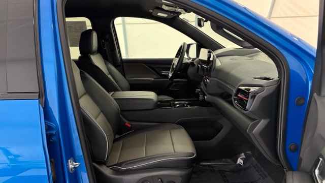 Used 2026 Chevrolet Silverado EV Trail Boss AWD/4WD image 26