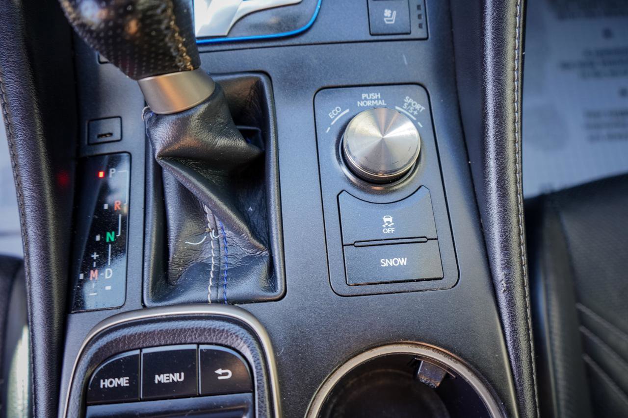 Used 2015 Lexus RC F w/ Premium Package RWD image 13