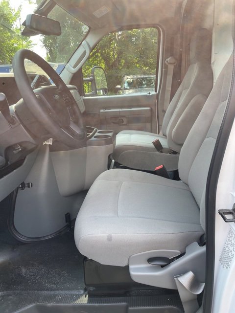 New 2026 Ford E-450 and Econoline 450 Super Duty w/ Power Equipment Group image 33