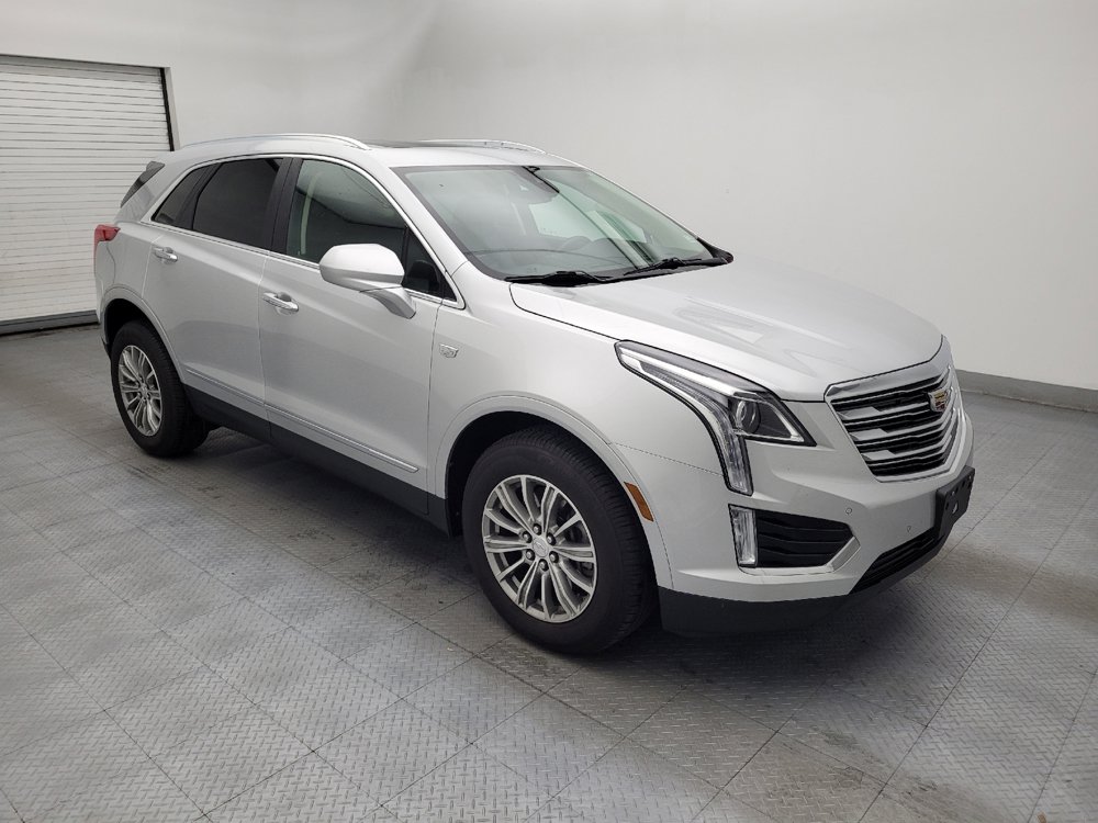 Used 2017 Cadillac XT5 Luxury w/ Driver Awareness Package FWD image 11