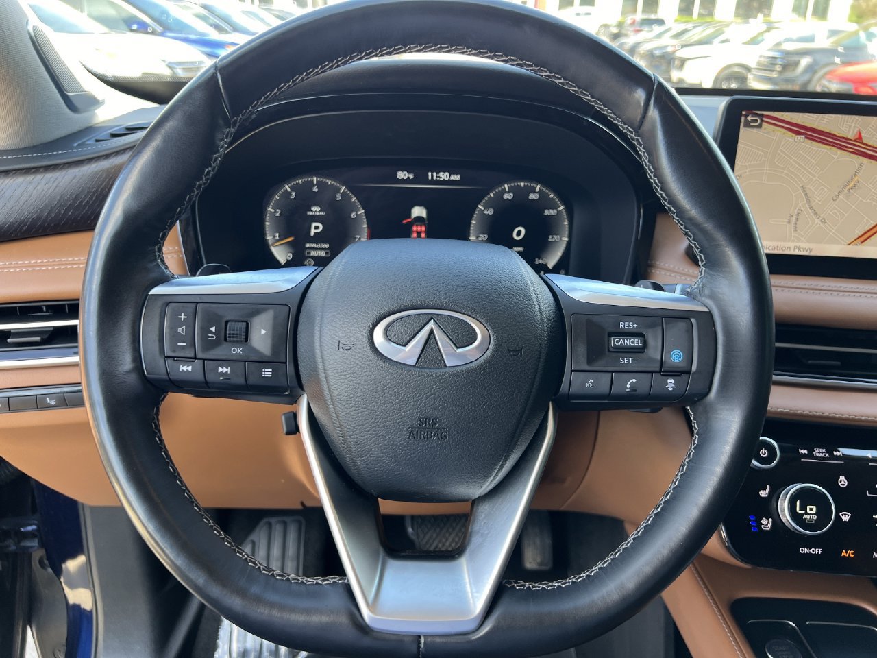 Used 2022 INFINITI QX60 Sensory w/ Vision Package AWD/4WD image 10