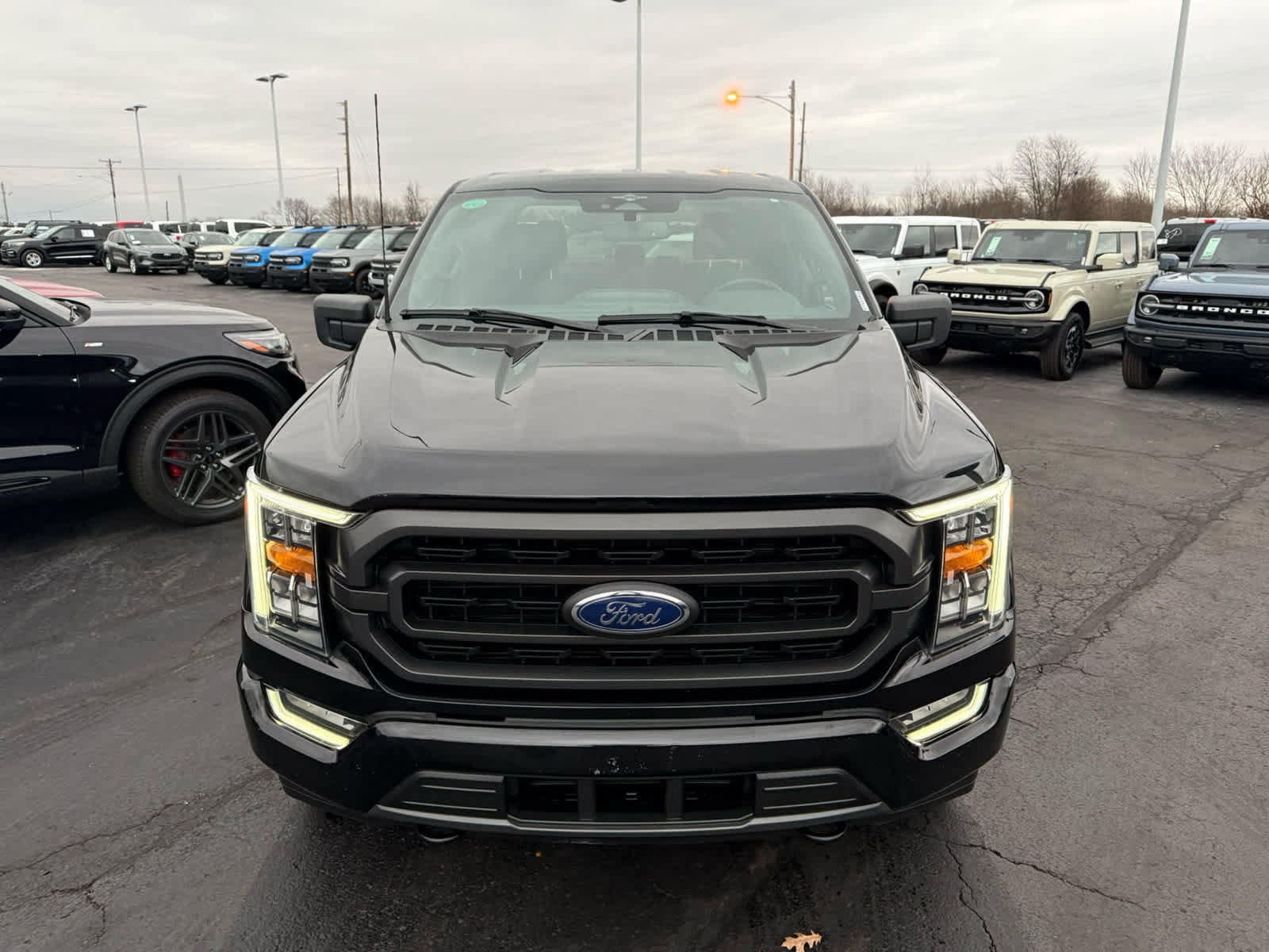 Certified 2023 Ford F150 XLT w/ Equipment Group 302A High image 20