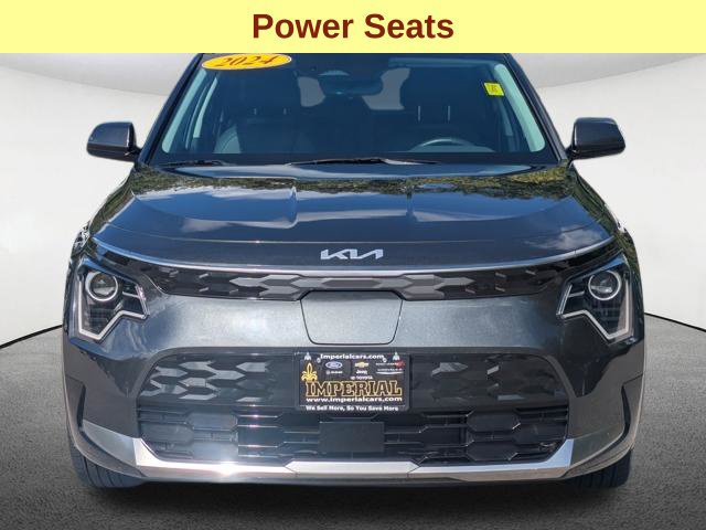 Used 2024 Kia Niro Wind w/ Wind Preserve Package FWD image 11