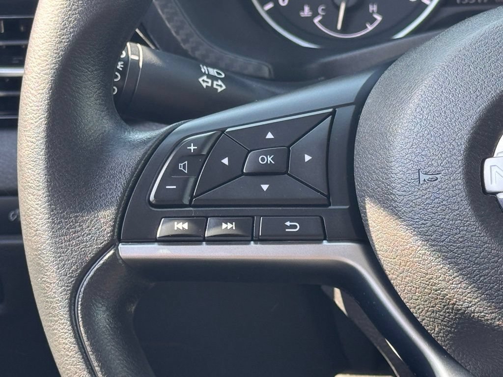 Certified 2025 Nissan Sentra SV FWD image 15