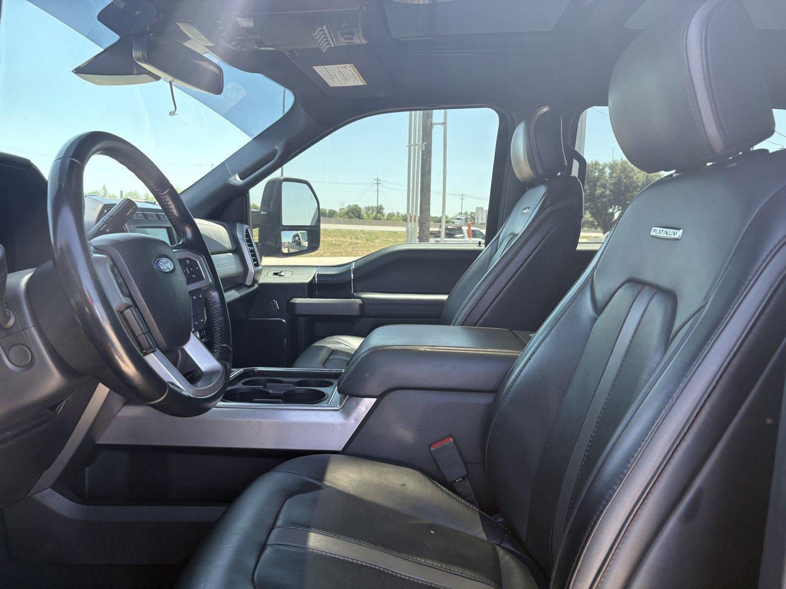 Used 2019 Ford F250 Platinum w/ Platinum Ultimate Package AWD/4WD image 12