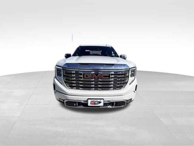 Used 2022 GMC Sierra 1500 Denali AWD/4WD image 3