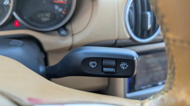 Used 2005 Porsche Boxster image 24