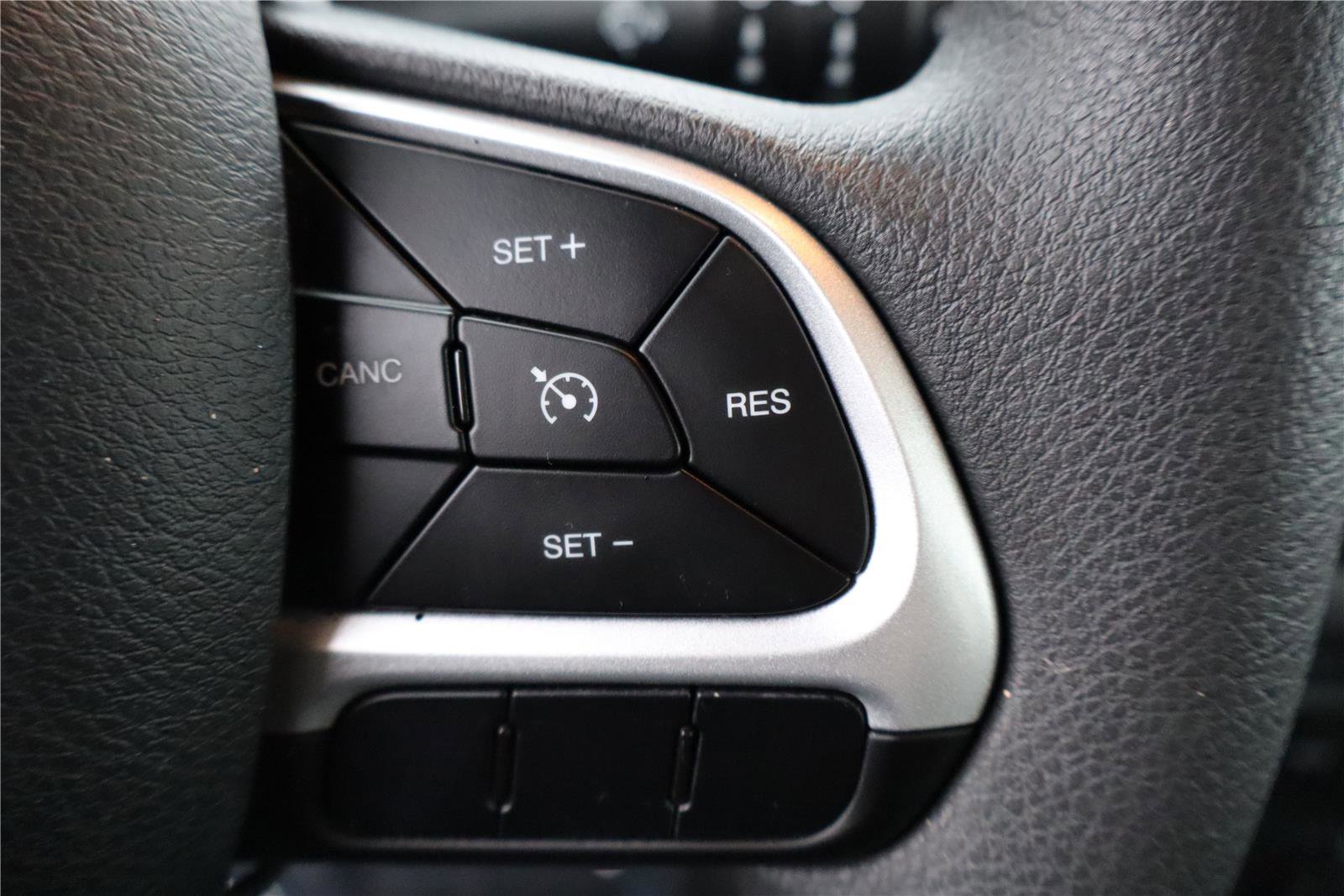 Used 2021 Jeep Renegade Sport image 18