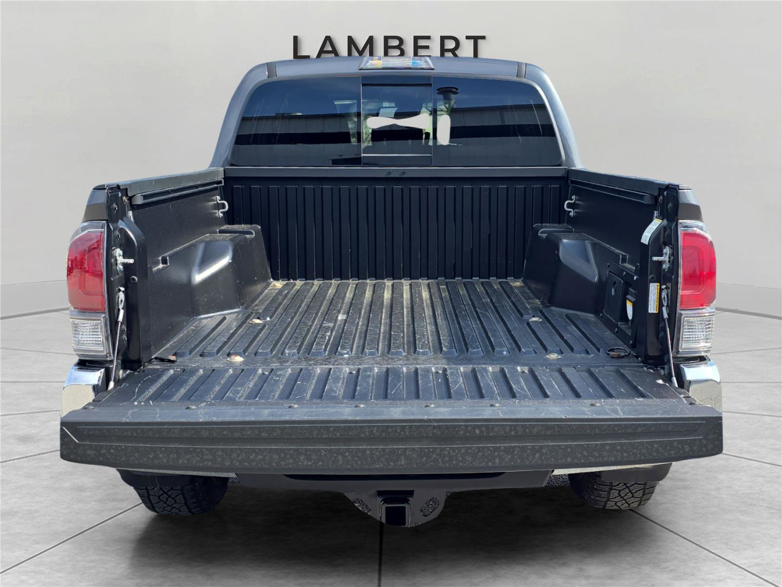 Used 2021 Toyota Tacoma TRD Off-Road AWD/4WD image 13